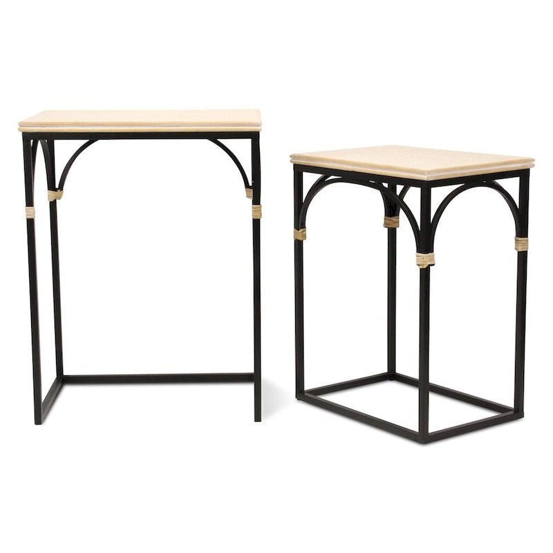 Ensemble de deux tables d'appoint rectangulaires en rotin, bois et métal